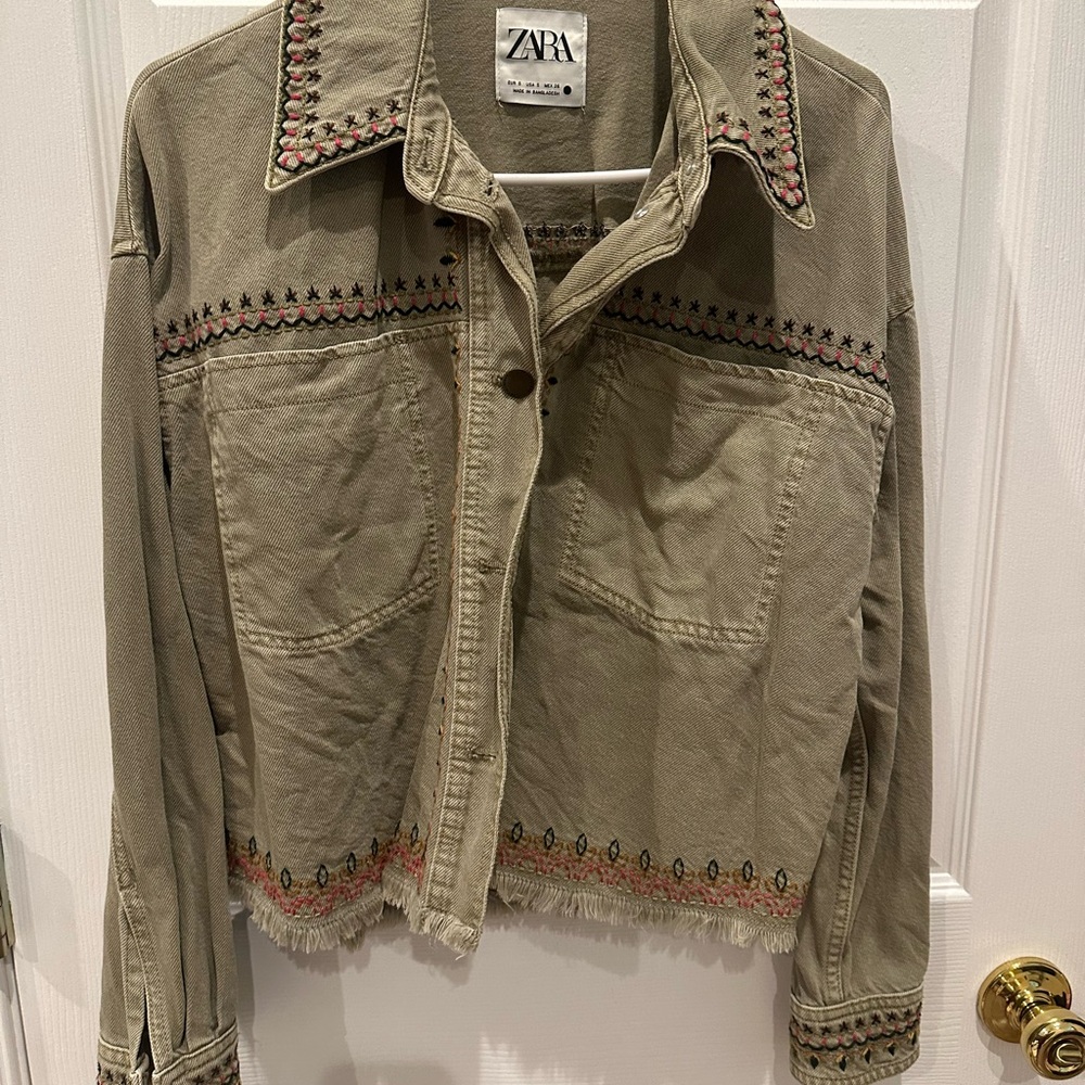 ZARA Olive Green Embroidered Crop Jean Jacket